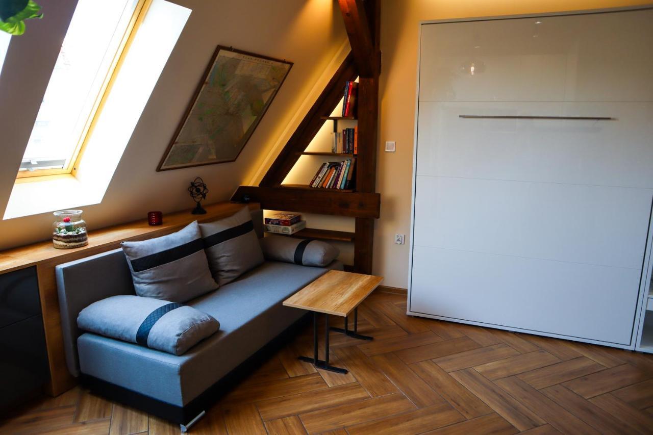 Attic Studio Jezyce Познан Екстериор снимка